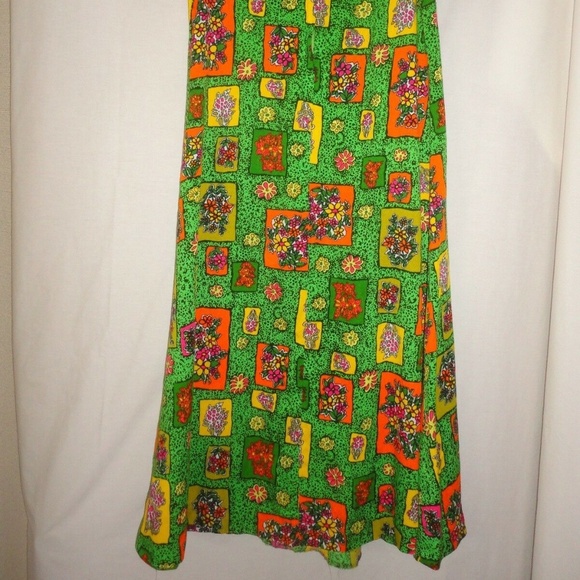 Vintage Made in Hawaii Floral Green Dress Smaller - Picture 2 of 7